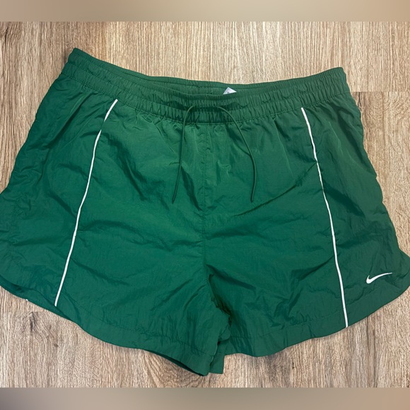 Nike Pants - Nike dark green athletic shorts